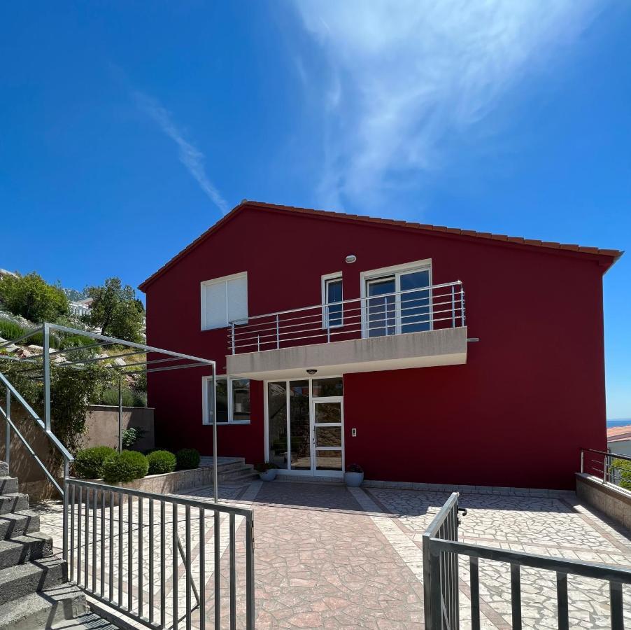 צזריקה Apartments Angela מראה חיצוני תמונה