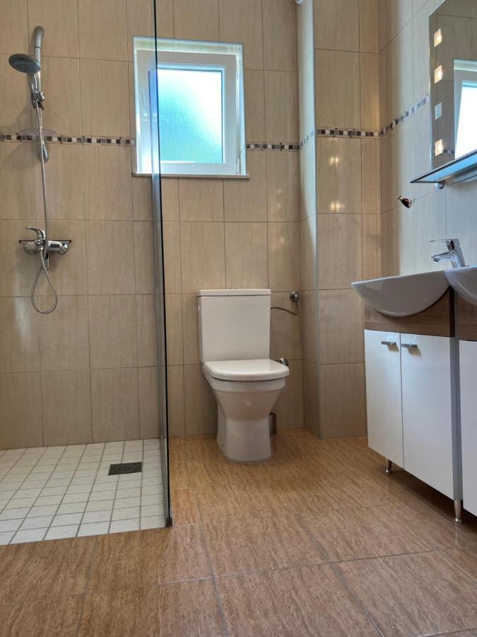 צזריקה Apartments Angela מראה חיצוני תמונה