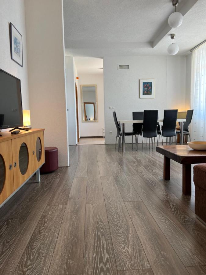 צזריקה Apartments Angela מראה חיצוני תמונה