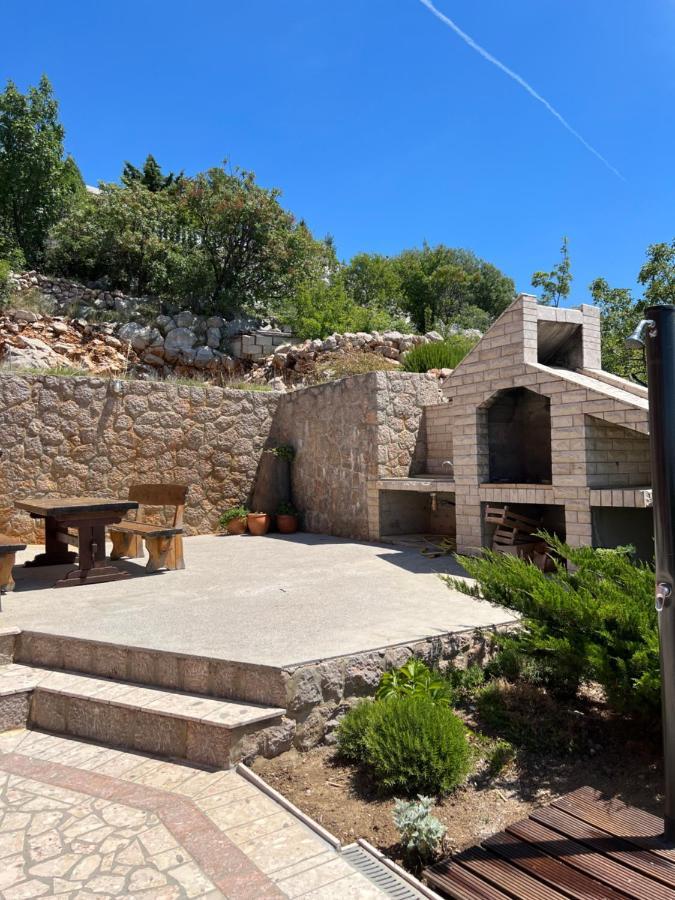 צזריקה Apartments Angela מראה חיצוני תמונה