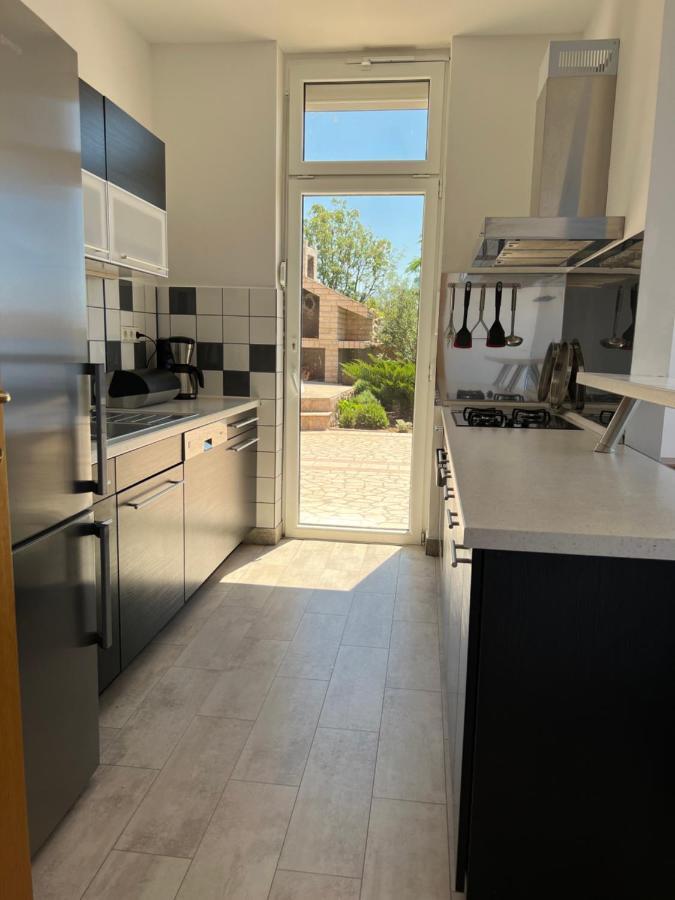 צזריקה Apartments Angela מראה חיצוני תמונה